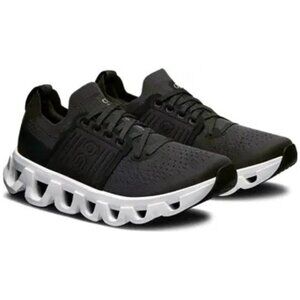 On Running Cloud Swift 5 Women's Size 5.5 (Black & White)